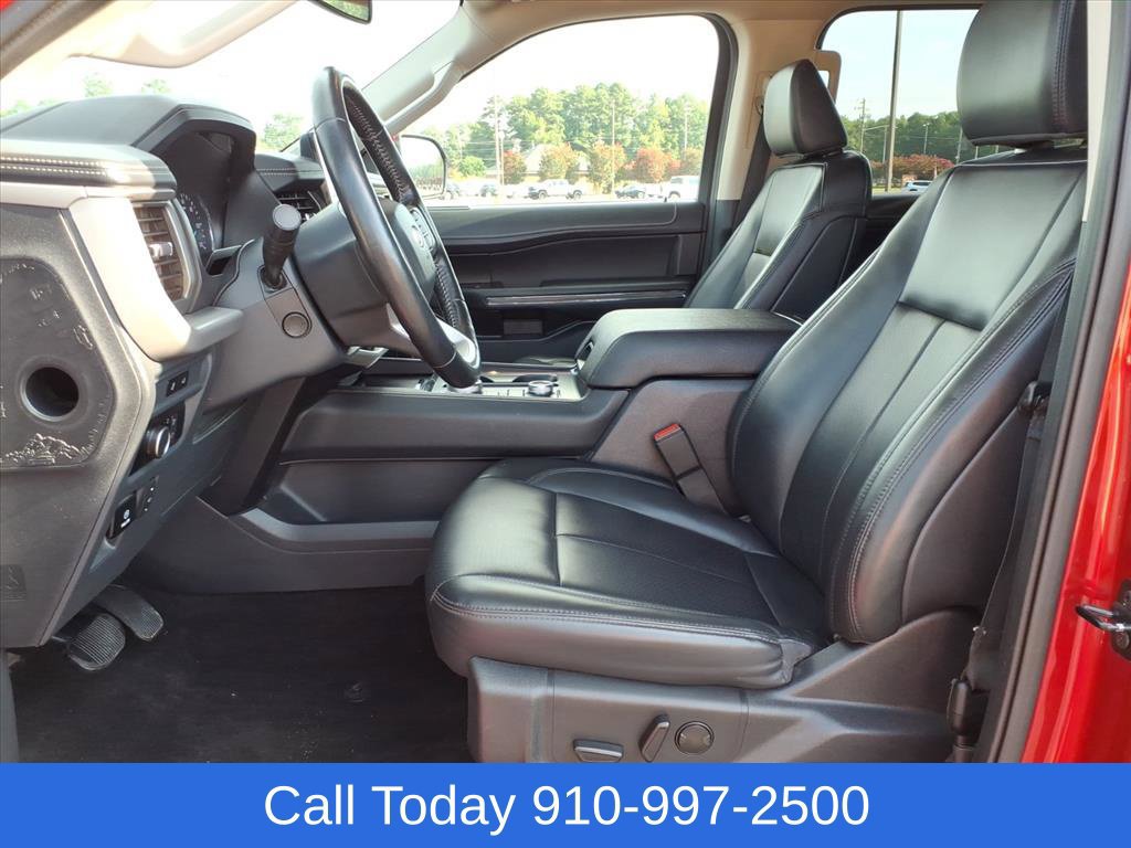 Used 2022 Ford Expedition XLT AWD/4WD image 9