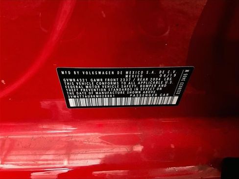 Used 2019 Volkswagen GTI SE FWD image 32