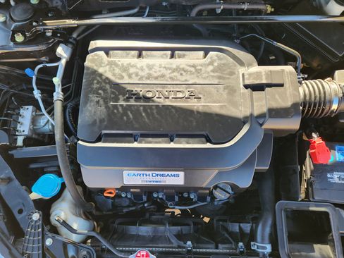 Used 2015 Honda Accord Touring image 31