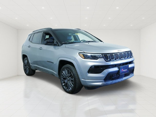 Used 2023 Jeep Compass High Altitude AWD/4WD image 1