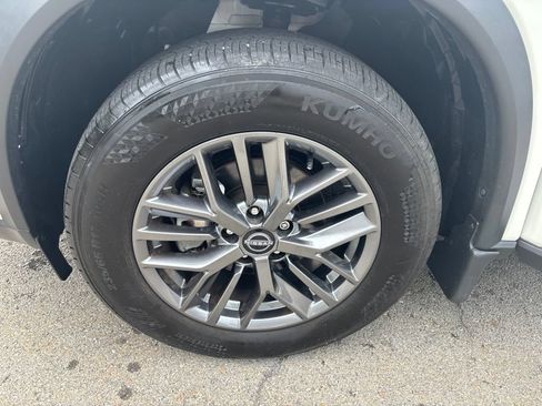 Certified 2023 Nissan Rogue S AWD/4WD image 11