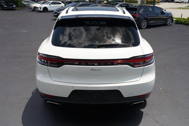 Used 2020 Porsche Macan AWD/4WD image 9