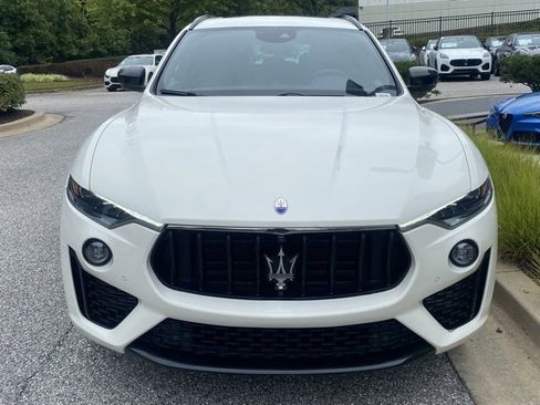 Used 2021 Maserati Levante S GranSport image 3