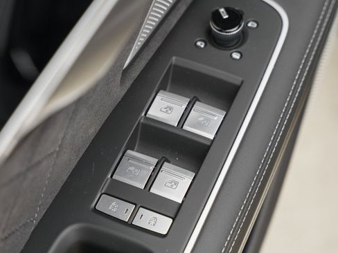 New 2026 Audi S8 image 24