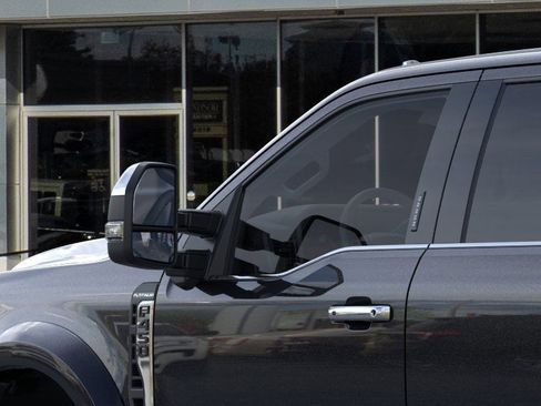 New 2026 Ford F450 Platinum w/ Platinum Plus Package image 23