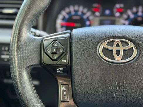 Used 2014 Toyota 4Runner Trail AWD/4WD image 36