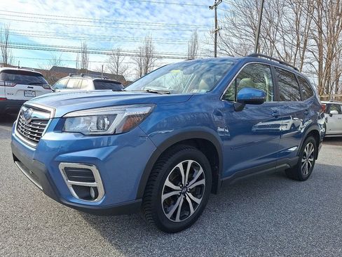 Used 2019 Subaru Forester Limited image 3