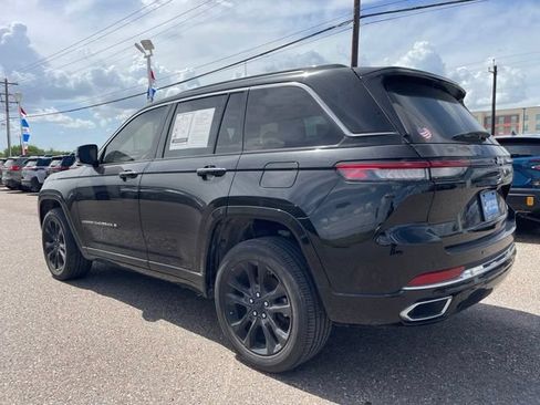 Used 2022 Jeep Grand Cherokee Overland RWD image 6