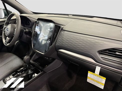 Used 2026 Subaru Forester Premium AWD/4WD image 30