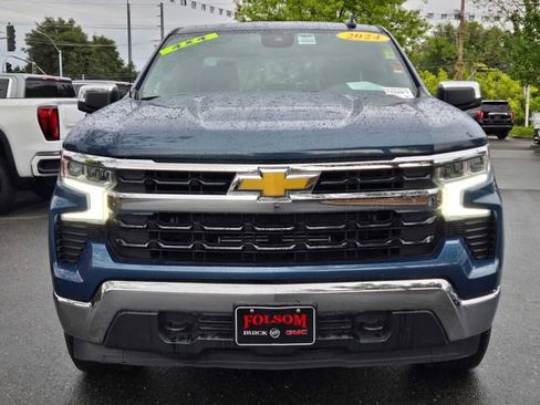 Used 2024 Chevrolet Silverado 1500 LT image 2