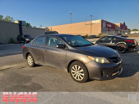 Used 2012 Toyota Corolla image 1