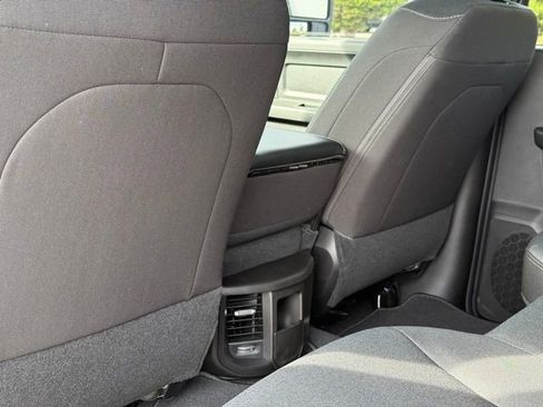 New 2026 RAM 2500 Tradesman AWD/4WD image 28