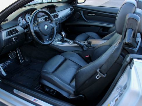 Used 2013 BMW 335is Convertible image 17