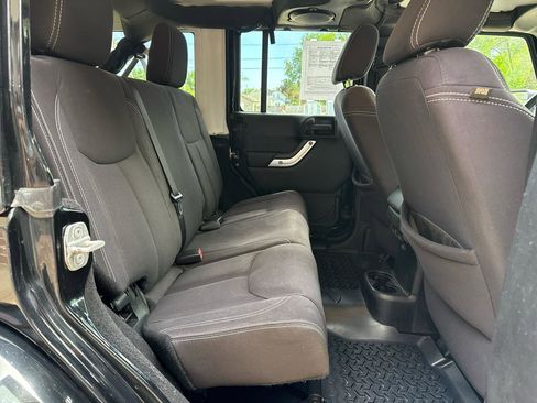 Used 2013 Jeep Wrangler Unlimited Sahara AWD/4WD image 25