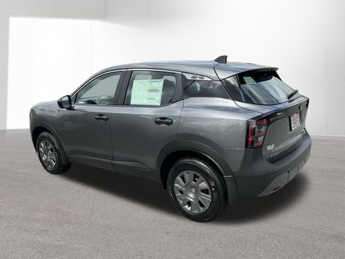 Used 2026 Nissan Kicks S AWD/4WD image 5