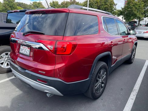 Used 2019 GMC Acadia SLT AWD/4WD image 2
