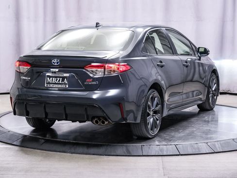 Used 2024 Toyota Corolla SE image 4