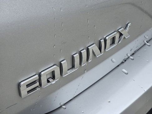 Used 2022 Chevrolet Equinox LT AWD/4WD image 12