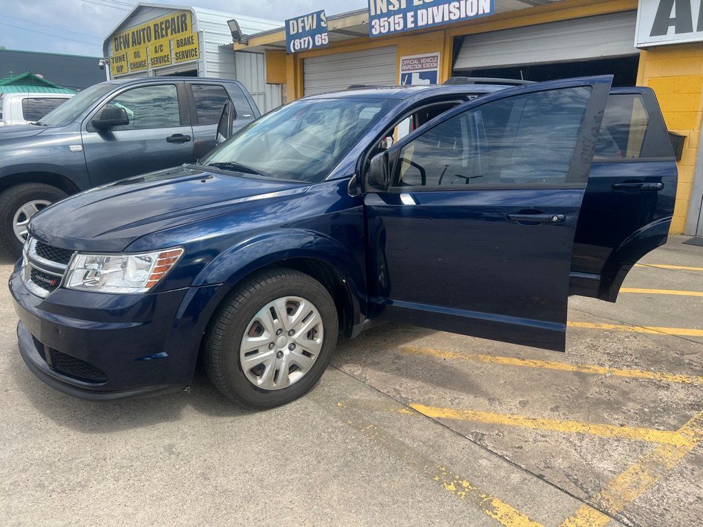 Used 2019 Dodge Journey SE FWD image 9
