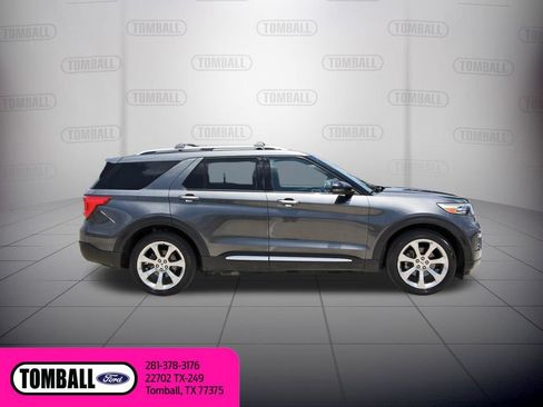 Used 2020 Ford Explorer Platinum w/ Premium Technology Package AWD/4WD image 8
