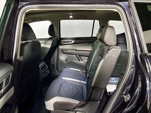 New 2026 Volkswagen Atlas Peak Edition image 20