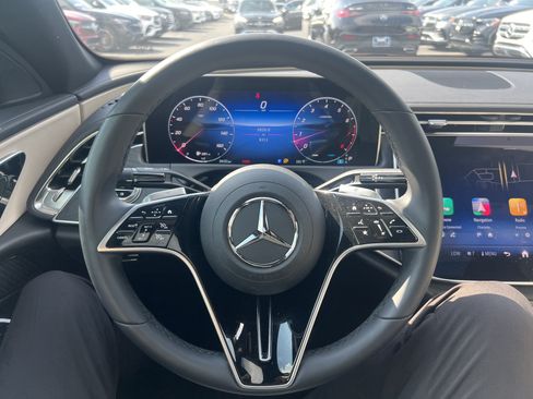 Used 2026 Mercedes-Benz E 350 4MATIC Sedan image 17