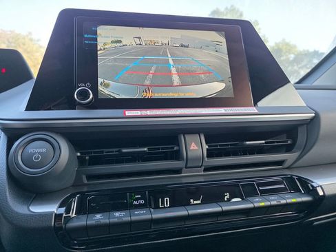 New 2026 Toyota Prius LE image 32