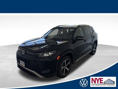 New 2025 Volkswagen Tiguan SE