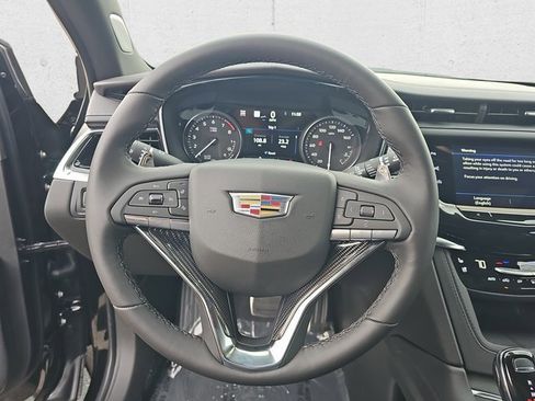 New 2025 Cadillac XT6 Sport w/ Technology Package image 21