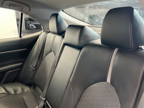 Used 2021 Toyota Camry XSE w/ Carpet Mat Package (TMS) FWD image 20