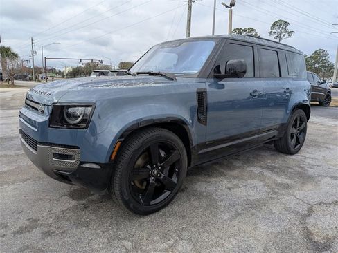 Used 2021 Land Rover Defender 110 X-Dynamic SE image 7