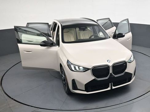 Used 2025 BMW X3 M50 w/ Premium Package image 42