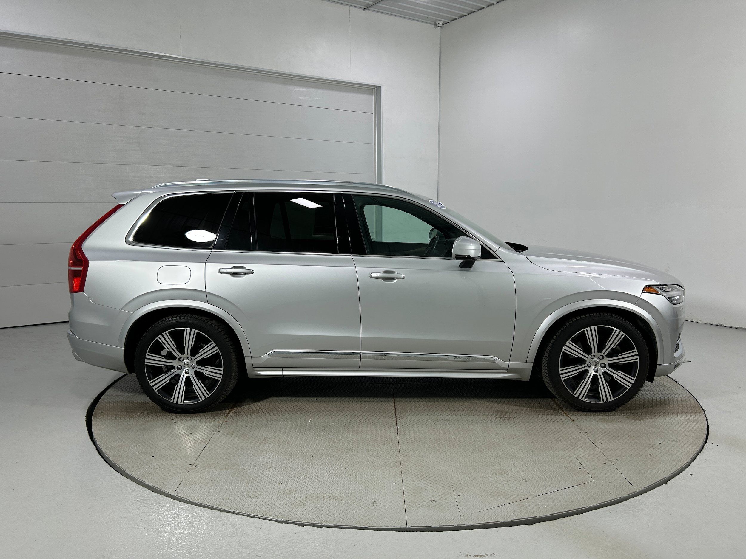 Used 2021 Volvo XC90 T8 Inscription AWD/4WD image 39