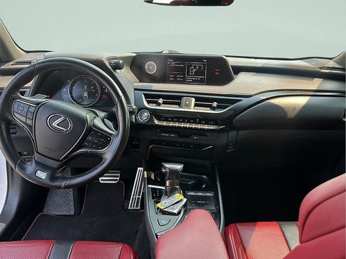 Used 2019 Lexus UX 200 F Sport w/ F Sport Premium Package FWD image 11