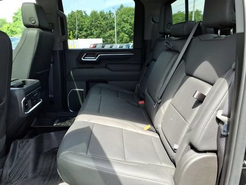 Used 2025 GMC Sierra 2500 SLT w/ SLT Premium Package AWD/4WD image 21