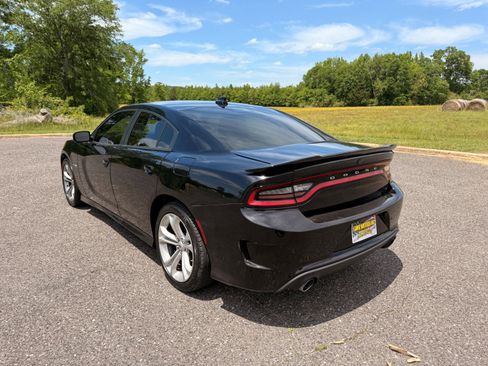Used 2021 Dodge Charger R/T RWD image 3