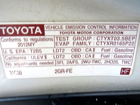 Used 2012 Toyota Highlander Limited w/ Tow Pkg image 33