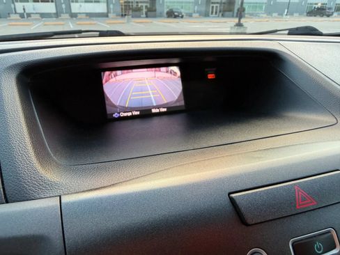Used 2012 Honda CR-V LX image 37