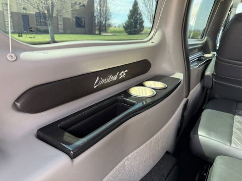 Used 2020 Ford Transit 150 Low Roof AWD image 21