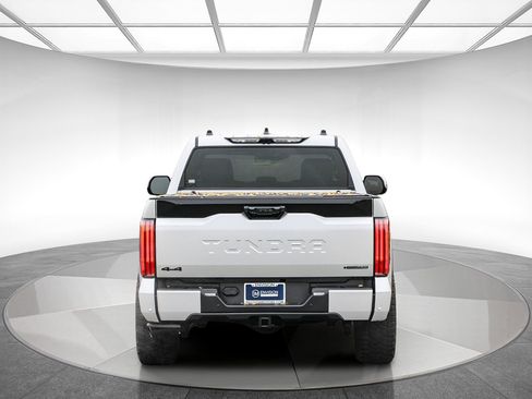 Used 2025 Toyota Tundra Platinum image 3