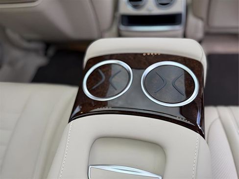 Used 2019 Mercedes-Benz S 560 4MATIC Sedan image 43