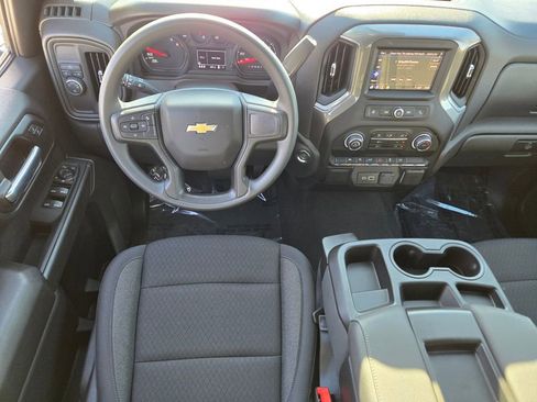 Certified 2025 Chevrolet Silverado 1500 Custom image 12