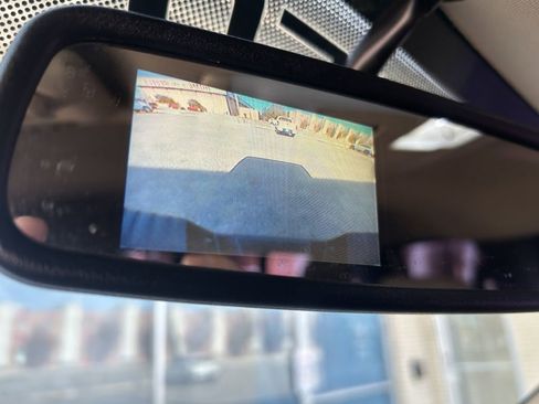 Used 2011 Ford F150 Lariat w/ Lariat Plus Pkg image 16