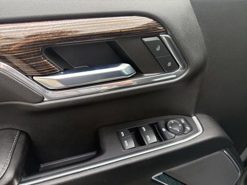 Certified 2023 GMC Sierra 1500 Elevation image 19