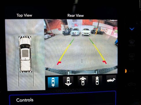 Used 2020 RAM 1500 Limited image 33