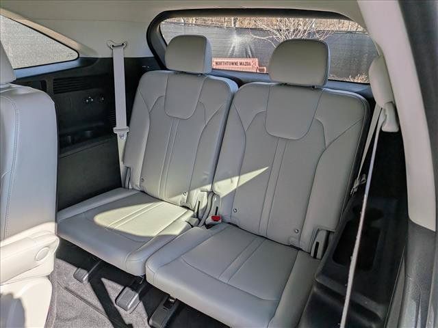 Used 2025 Kia Sorento EX FWD image 25