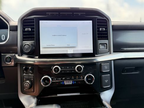 Used 2023 Ford F150 Lariat w/ Trailer Tow Package AWD/4WD image 34