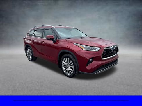 Used 2023 Toyota Highlander Platinum AWD/4WD image 3