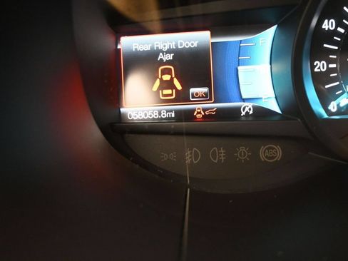 Certified 2023 Ford Edge Titanium AWD/4WD image 2
