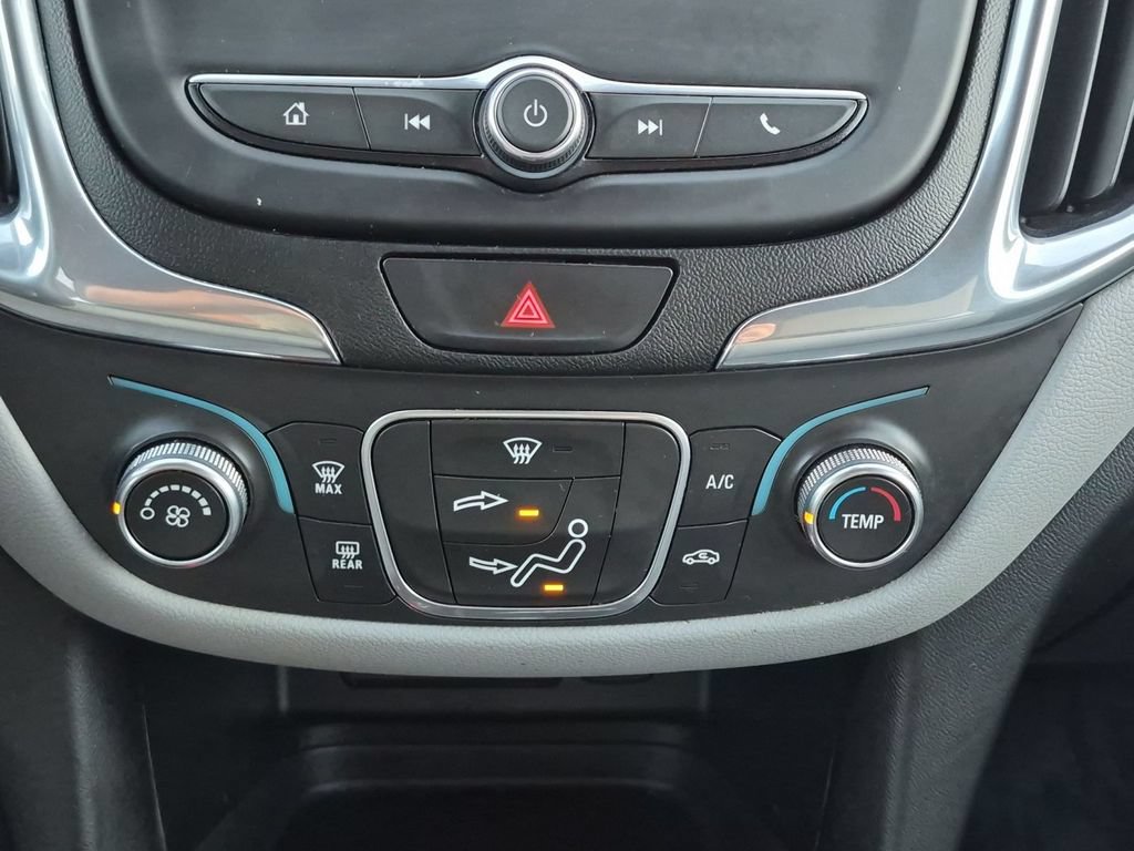 Used 2020 Chevrolet Equinox LS w/ LS Convenience Package FWD image 20